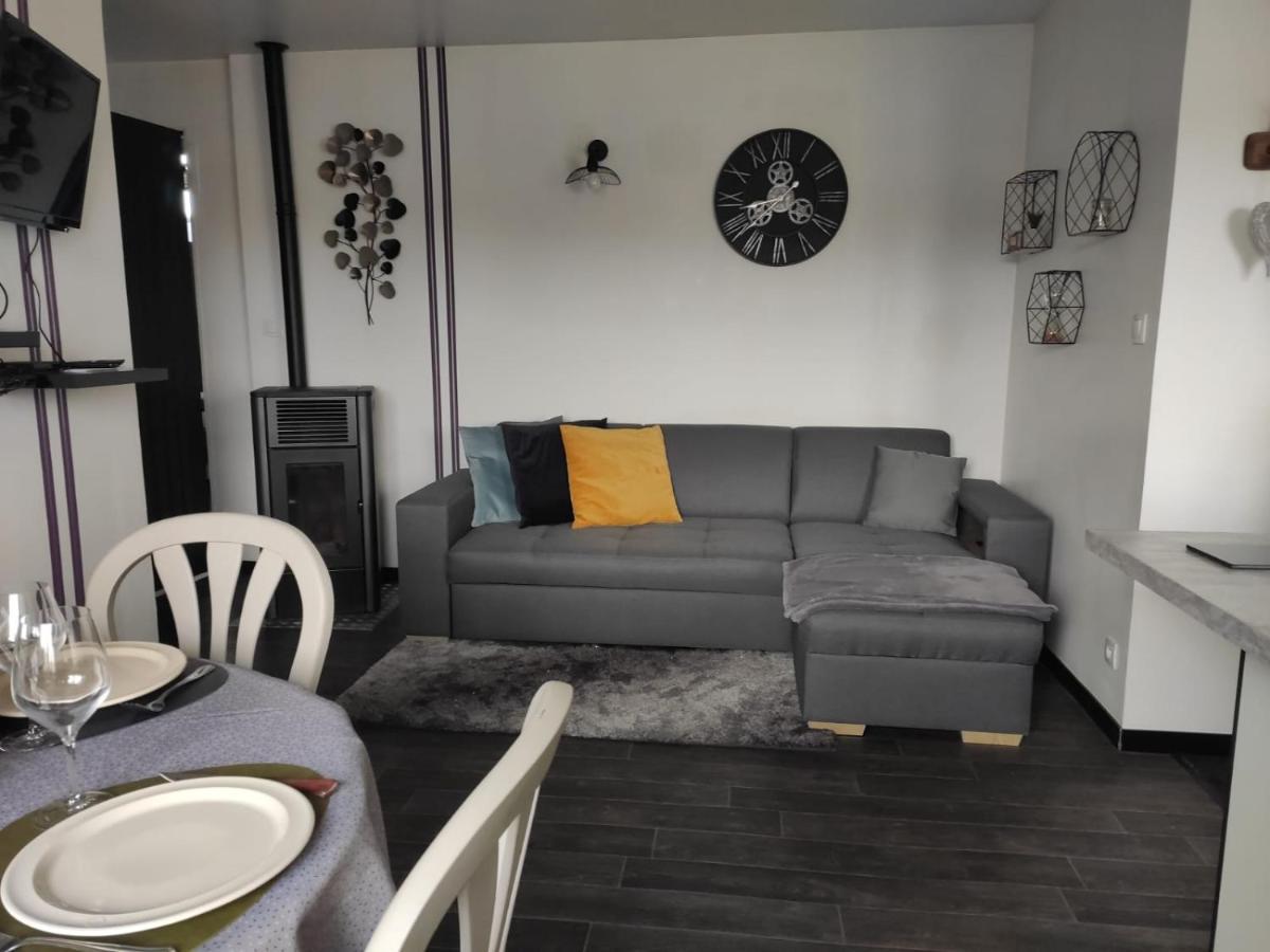 Appartement Cosy Centre-Ville Wifi Parking Charleville-Mézières Kültér fotó